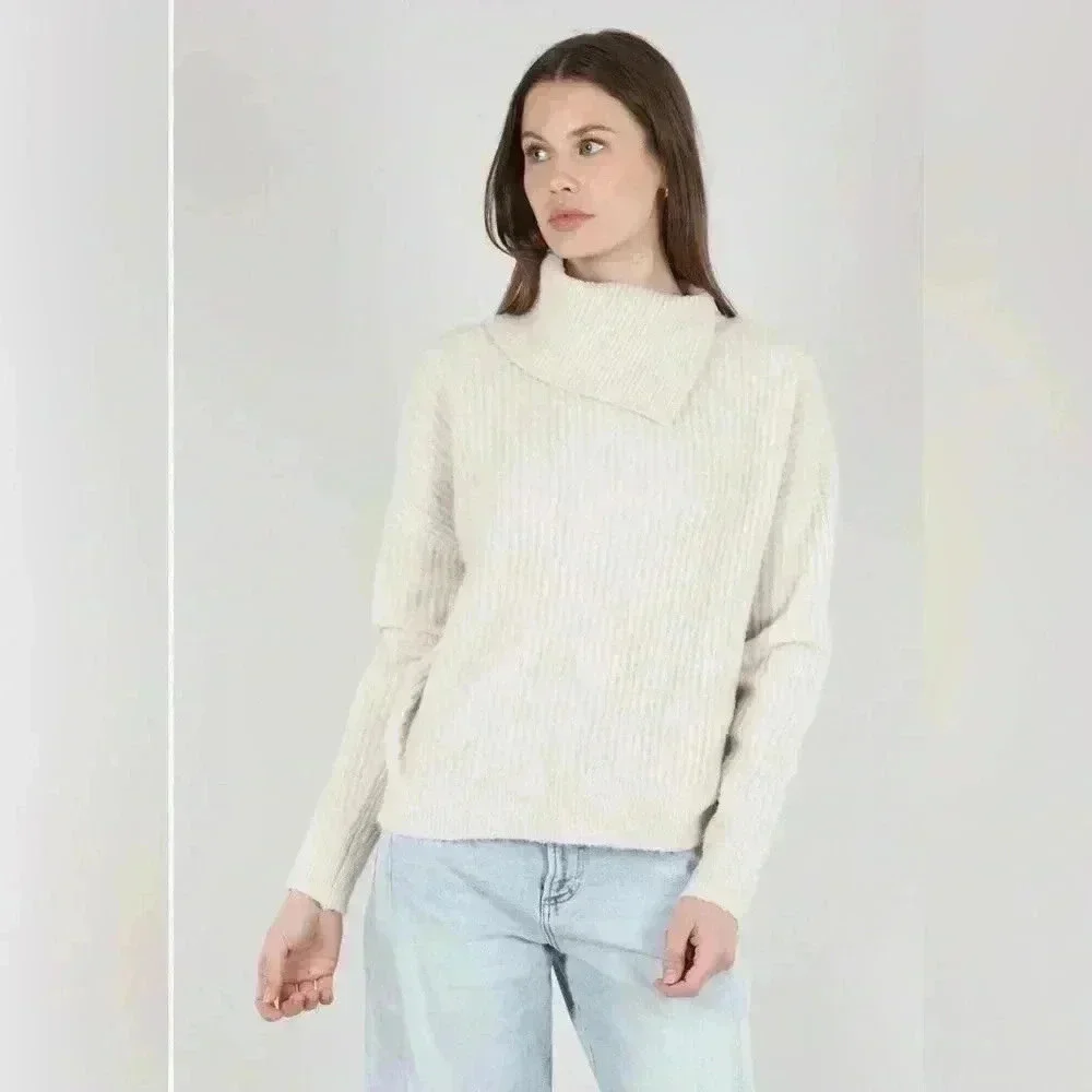 LILLA P Easy Split Collar Sweater, Salt